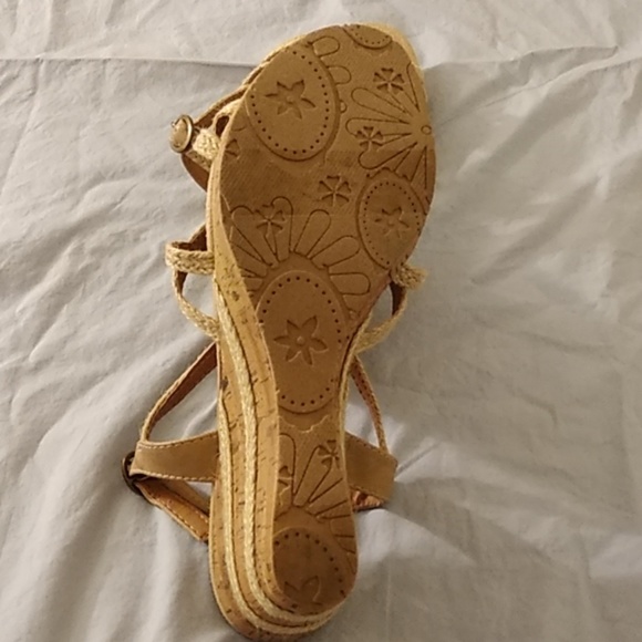 POP MEMORY FOAM BIEGE WEDGE HEELS - Picture 5 of 6